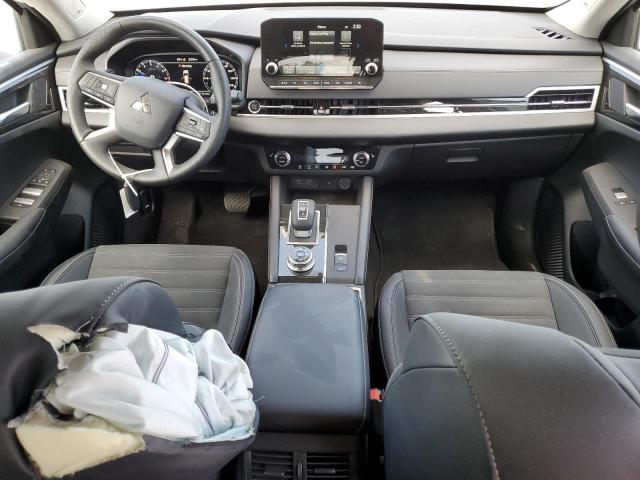  MITSUBISHI OUTLANDER 2024 Серебристый
