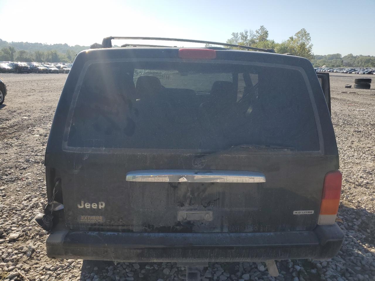 2000 Jeep Cherokee Limited VIN: 1J4FF68S9YL188006 Lot: 84182765