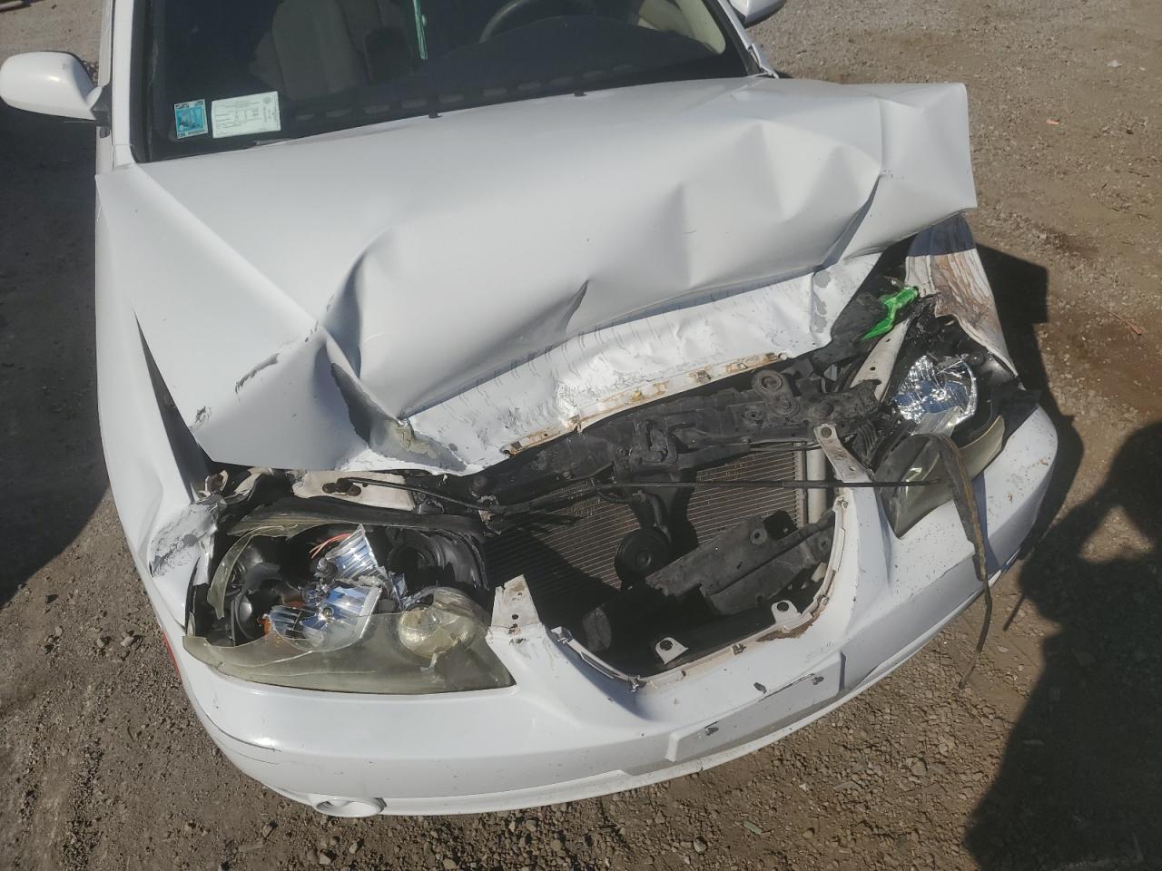 2005 Hyundai Elantra Gl VIN: 951933 Lot: 84283615