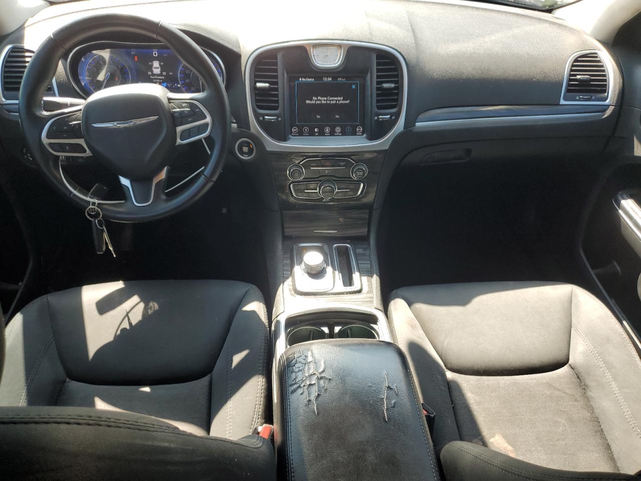 2018 Chrysler 300 Touring VIN: 2C3CCAAG5JH237266 Lot: 71234025