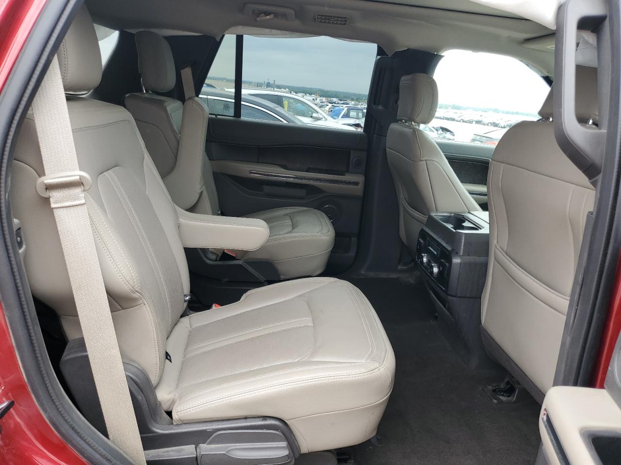 2019 Ford Expedition Limited VIN: 1FMJU2AT6KEA37939 Lot: 82117805