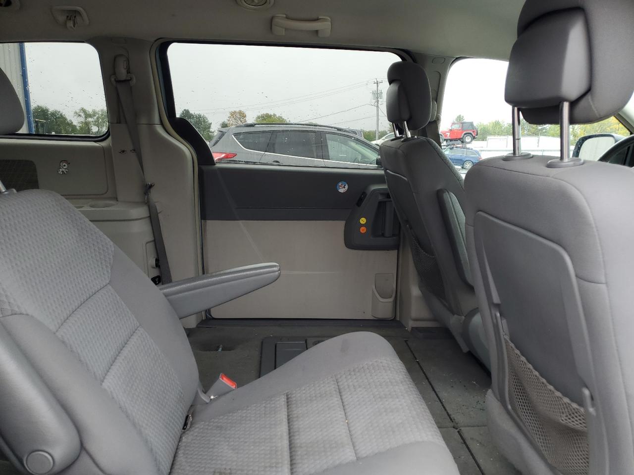 2010 Chrysler Town & Country Touring VIN: 2A4RR5D14AR467825 Lot: 80935075