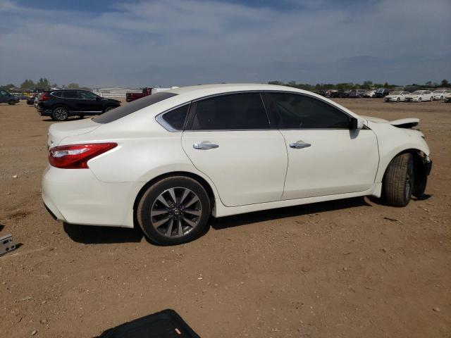  NISSAN ALTIMA 2017 Белы