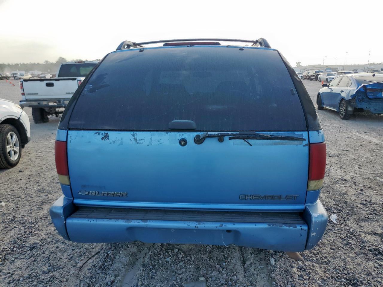 1997 Chevrolet Blazer VIN: 1GNCS18W4VK100692 Lot: 80795215