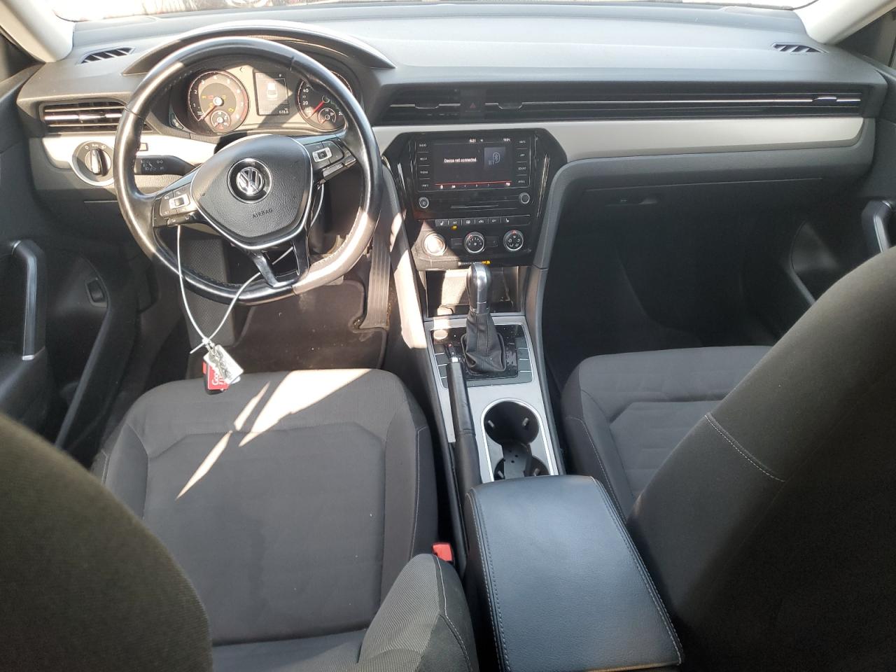 2020 Volkswagen Passat S VIN: 1VWAA7A39LC006012 Lot: 70573975