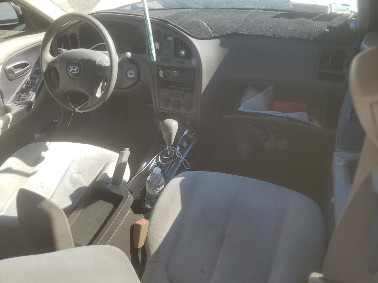 2005 Hyundai Elantra Gl VIN: 951933 Lot: 84283615