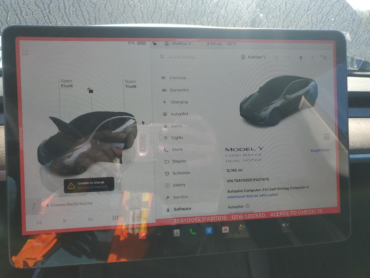 2023 Tesla Model Y VIN: 7SAYGDEE1PA211018 Lot: 80512575