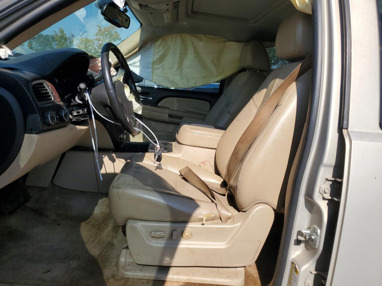 2007 Chevrolet Tahoe K1500 VIN: 1GNFK13037R191545 Lot: 80825495