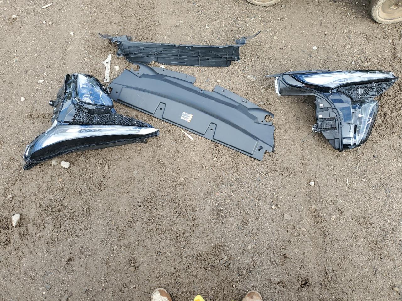 2025 Buick Envision Preferred VIN: LRBFZKE48SD045141 Lot: 81810745