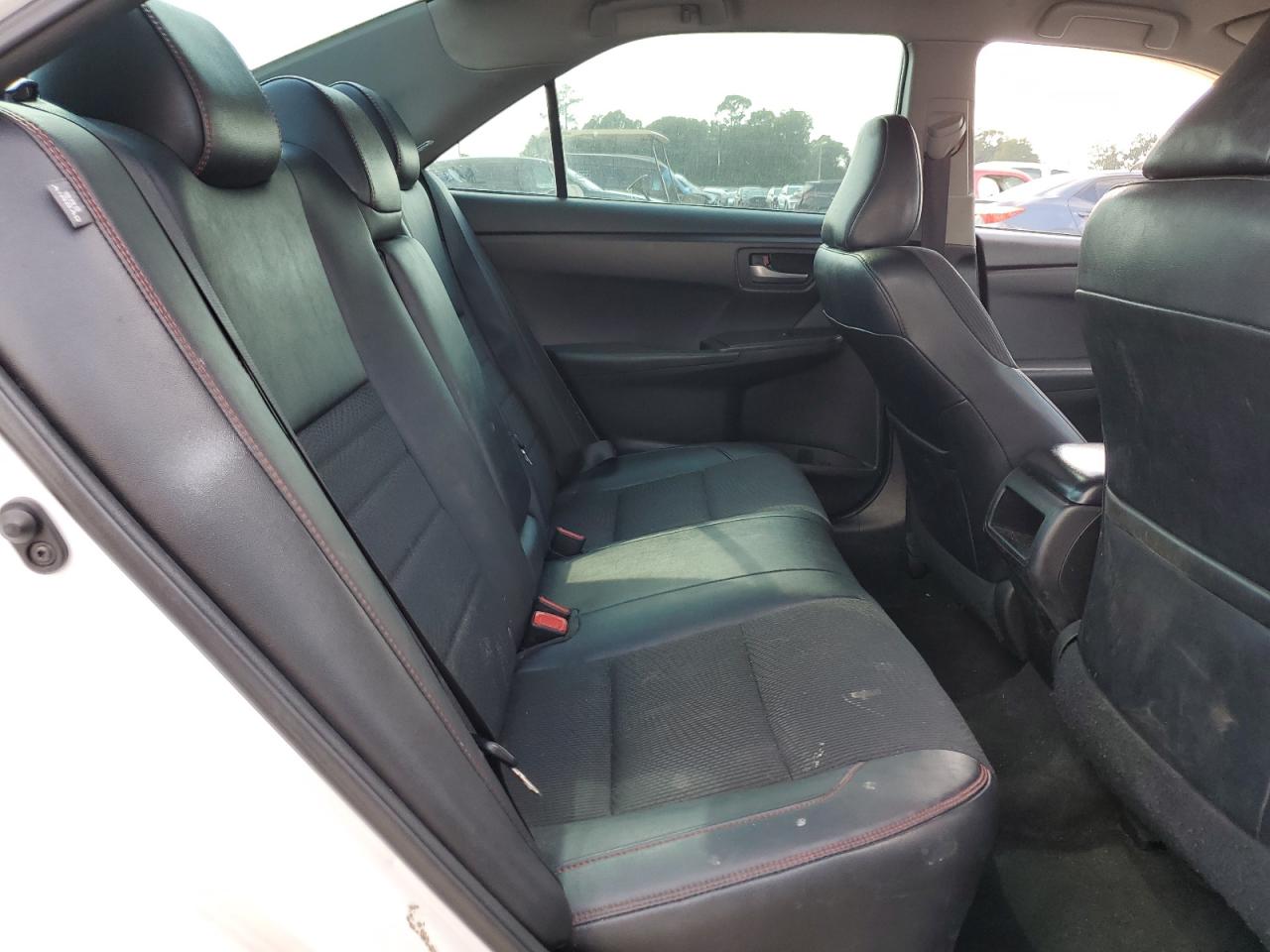 2016 Toyota Camry Le VIN: 4T1BF1FK8GU213301 Lot: 80321985