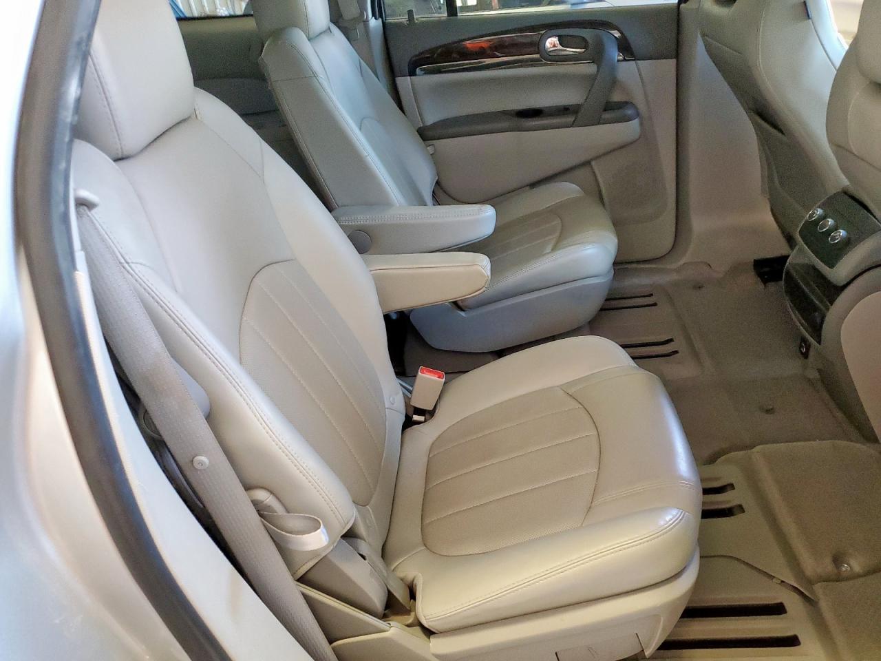 2017 Buick Enclave VIN: 5GAKRBKD0HJ207490 Lot: 84191795