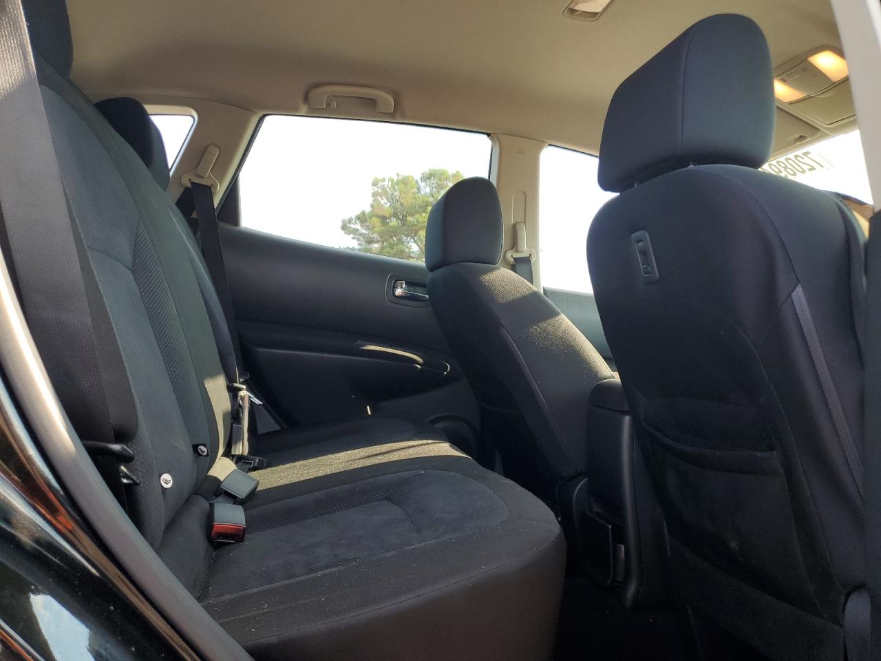 2014 Nissan Rogue Select S VIN: JN8AS5MT0EW606035 Lot: 72089425