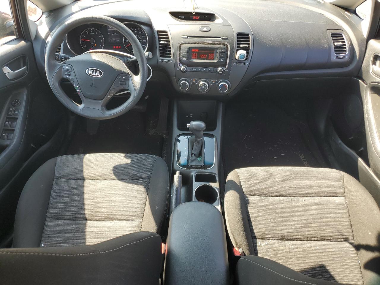 2017 Kia Forte Lx VIN: 3KPFK4A76HE080950 Lot: 80623375