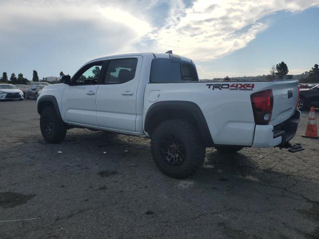  TOYOTA TACOMA 2019 Белы