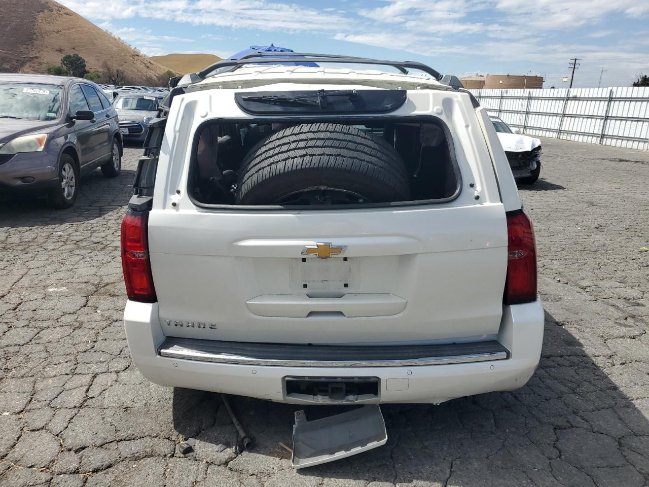 2015 Chevrolet Tahoe K1500 Ltz VIN: 1GNSKCKC6FR589935 Lot: 81733575