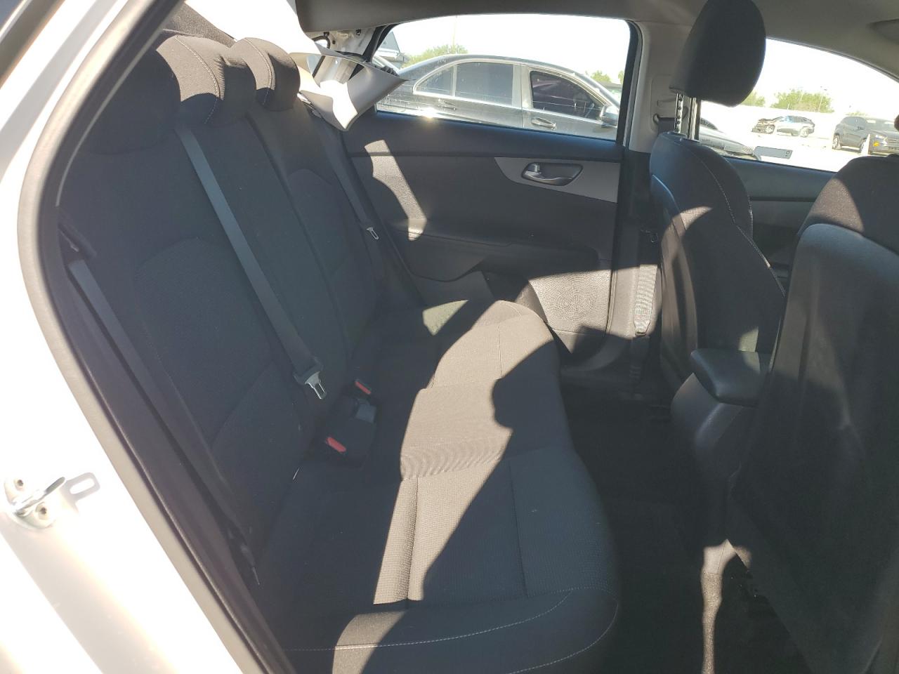 2019 Kia Forte Fe VIN: 3KPF24AD0KE084053 Lot: 83865925