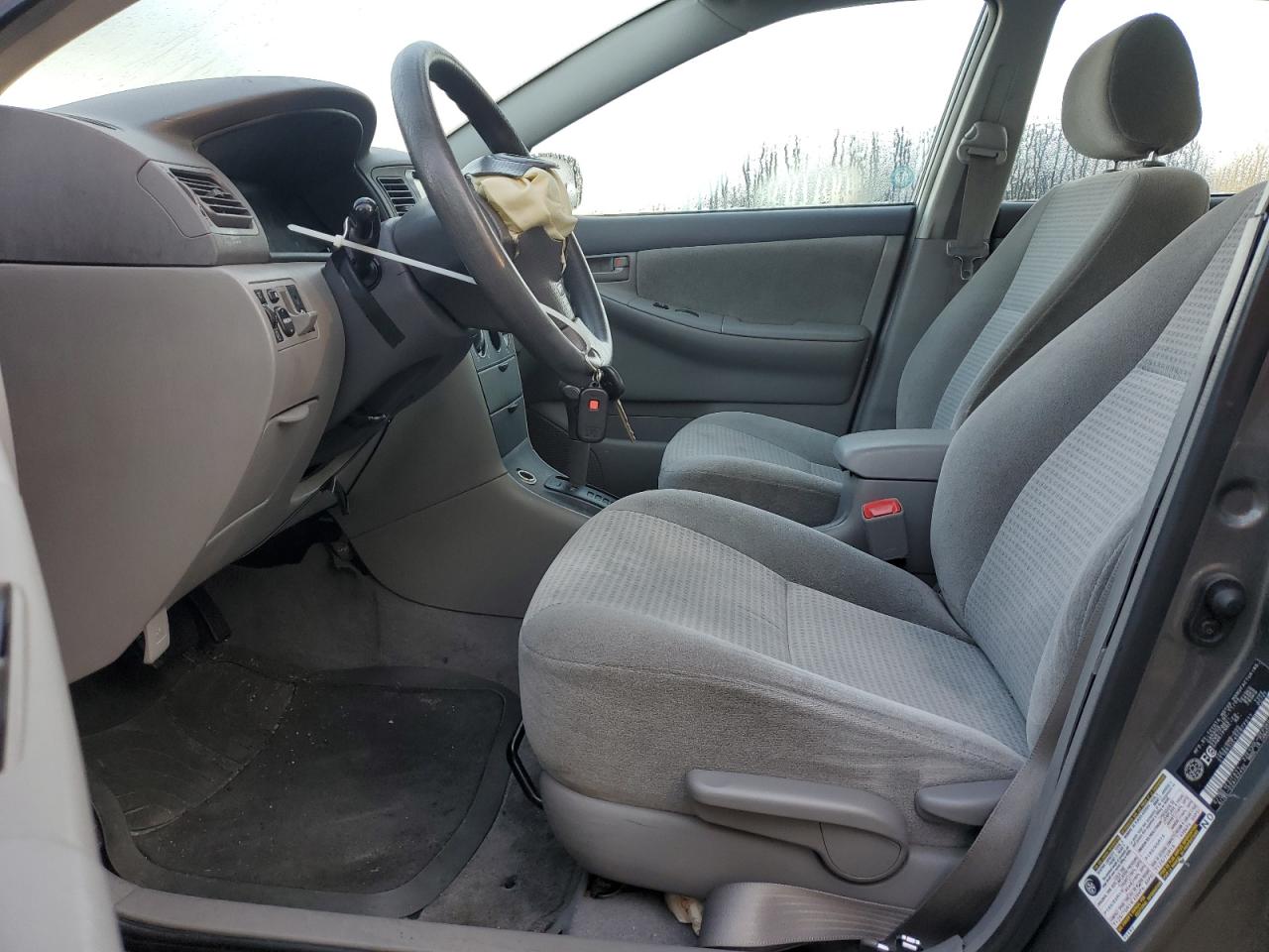 2005 Toyota Corolla Ce VIN: 2T1BR32E45C877211 Lot: 84207945