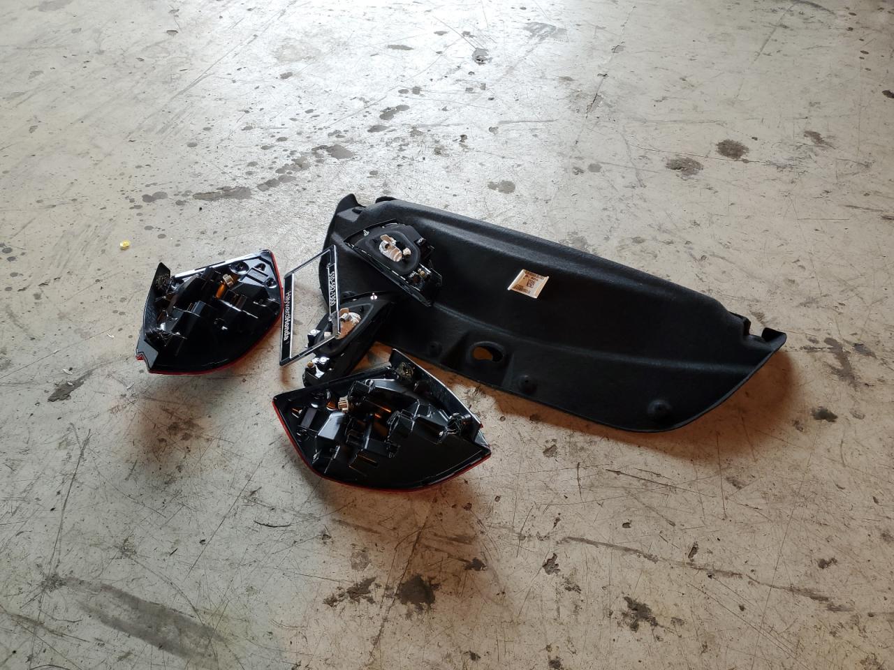 2022 Honda Insight Ex VIN: 19XZE4F5XNE011198 Lot: 81853645