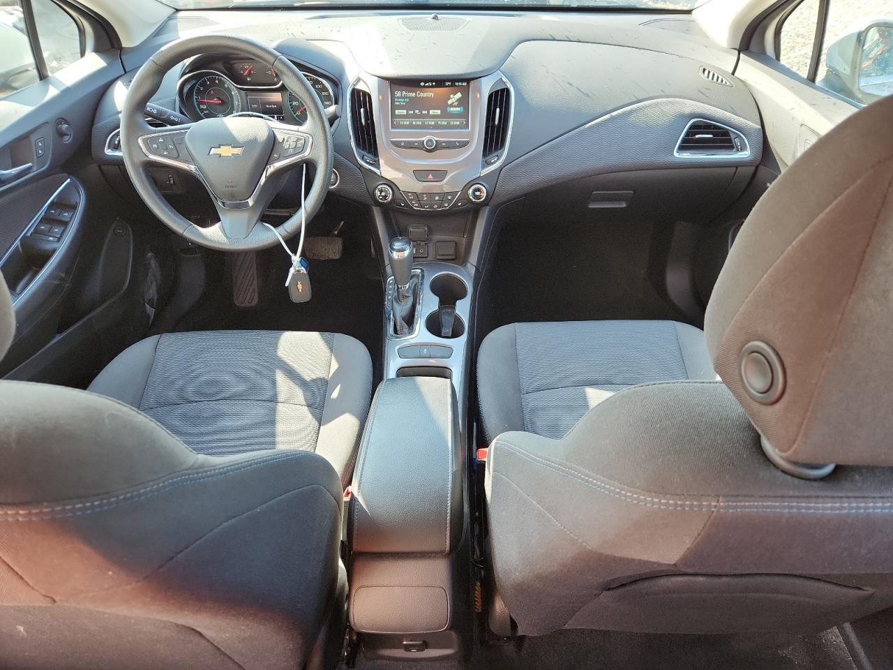 2018 Chevrolet Cruze Lt VIN: 1G1BE5SM0J7217640 Lot: 82124305