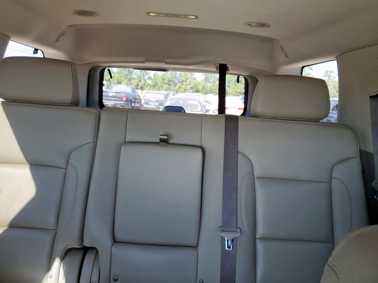 2017 Chevrolet Tahoe C1500 Lt VIN: 1GNSCBKC2HR124062 Lot: 81521885