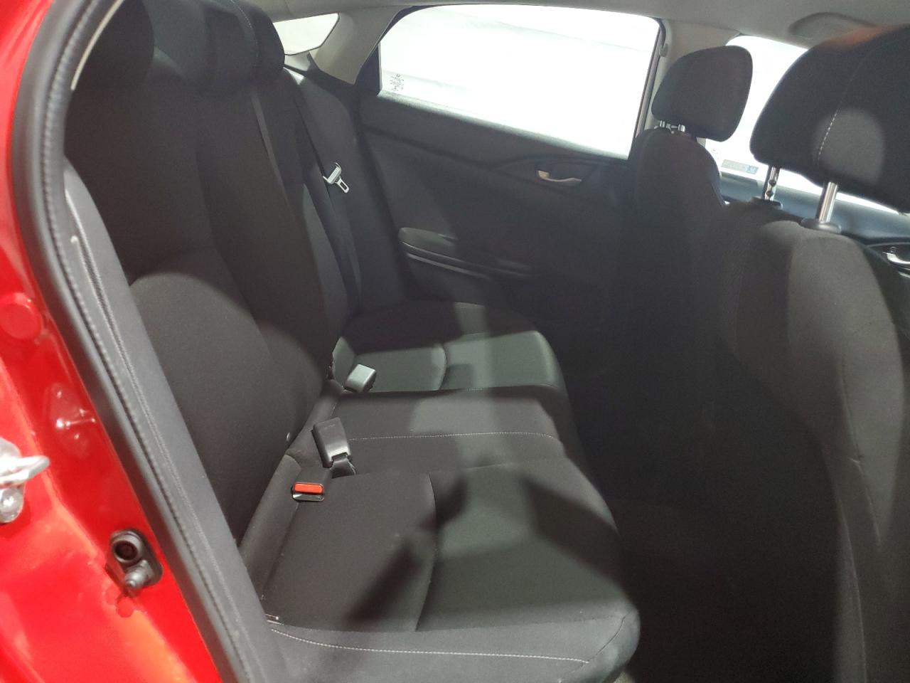 2018 Honda Civic Lx VIN: 2HGFC2F51JH587596 Lot: 80267235