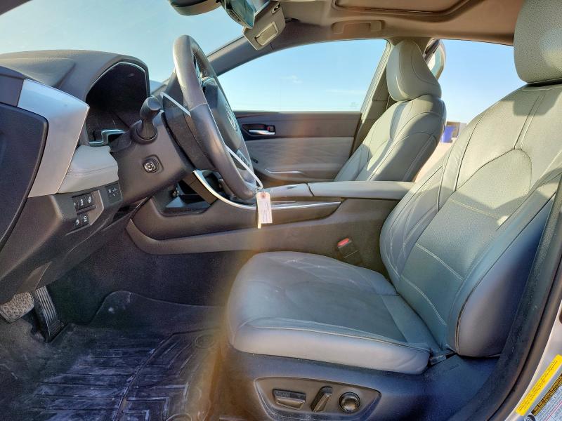  TOYOTA AVALON 2019 Silver