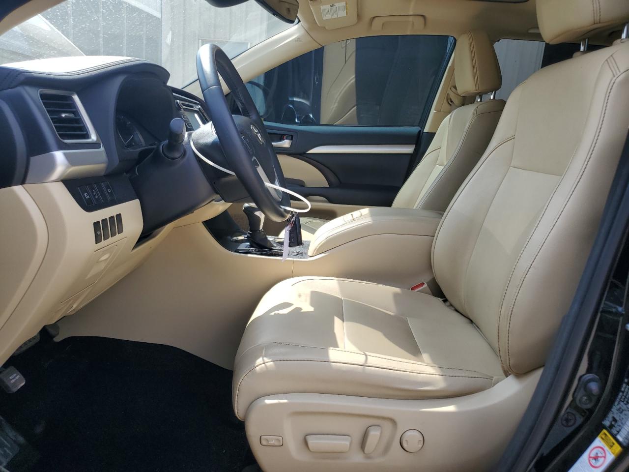 2017 Toyota Highlander Se VIN: 5TDKZRFH0HS209702 Lot: 80623875