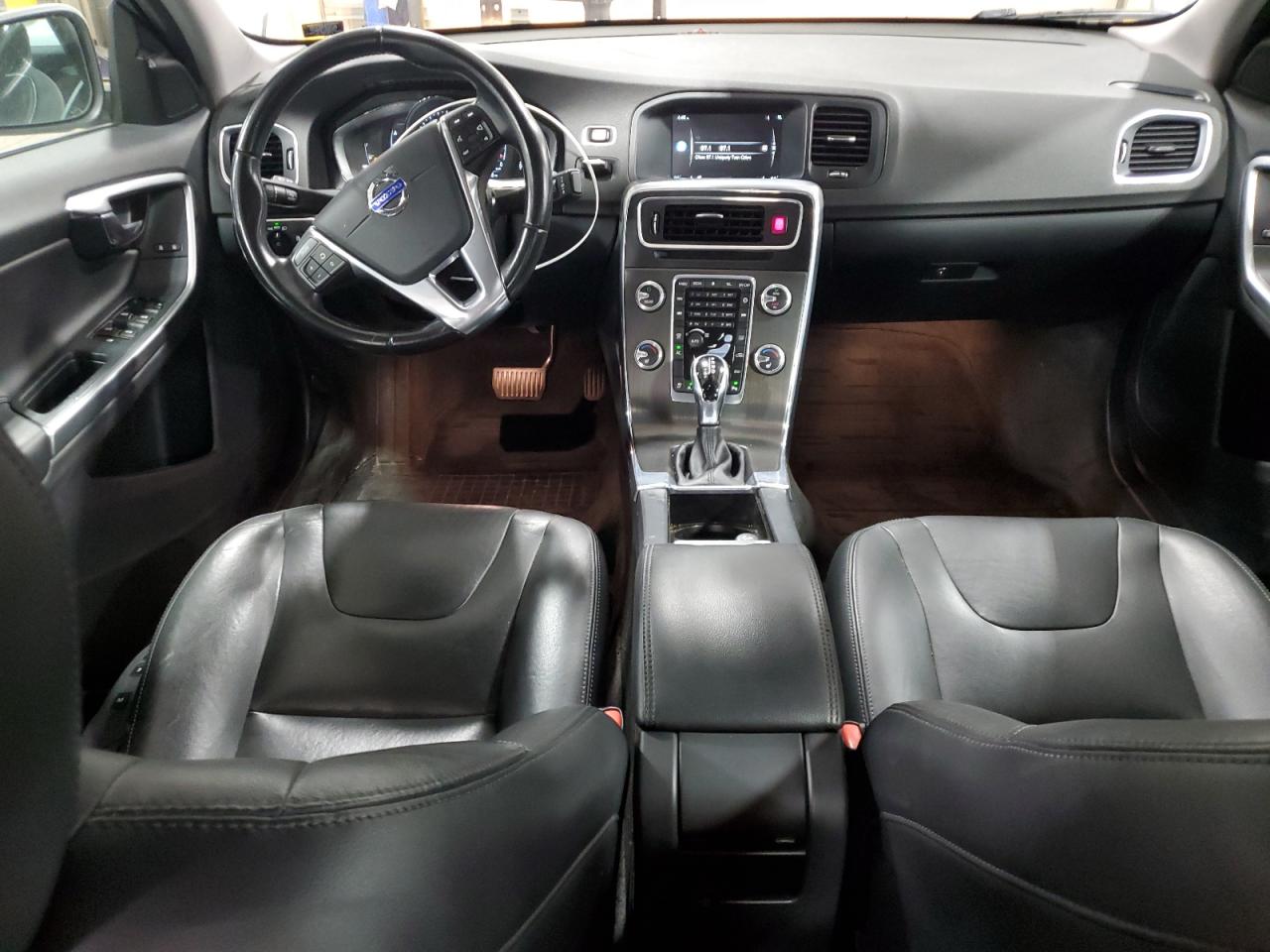 2016 Volvo S60 Premier VIN: YV126MFK6G2393227 Lot: 84701005