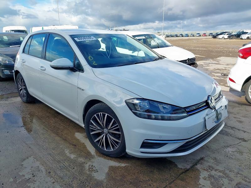 2018 VOLKSWAGEN GOLF SE NAVIGATION TSI EV 