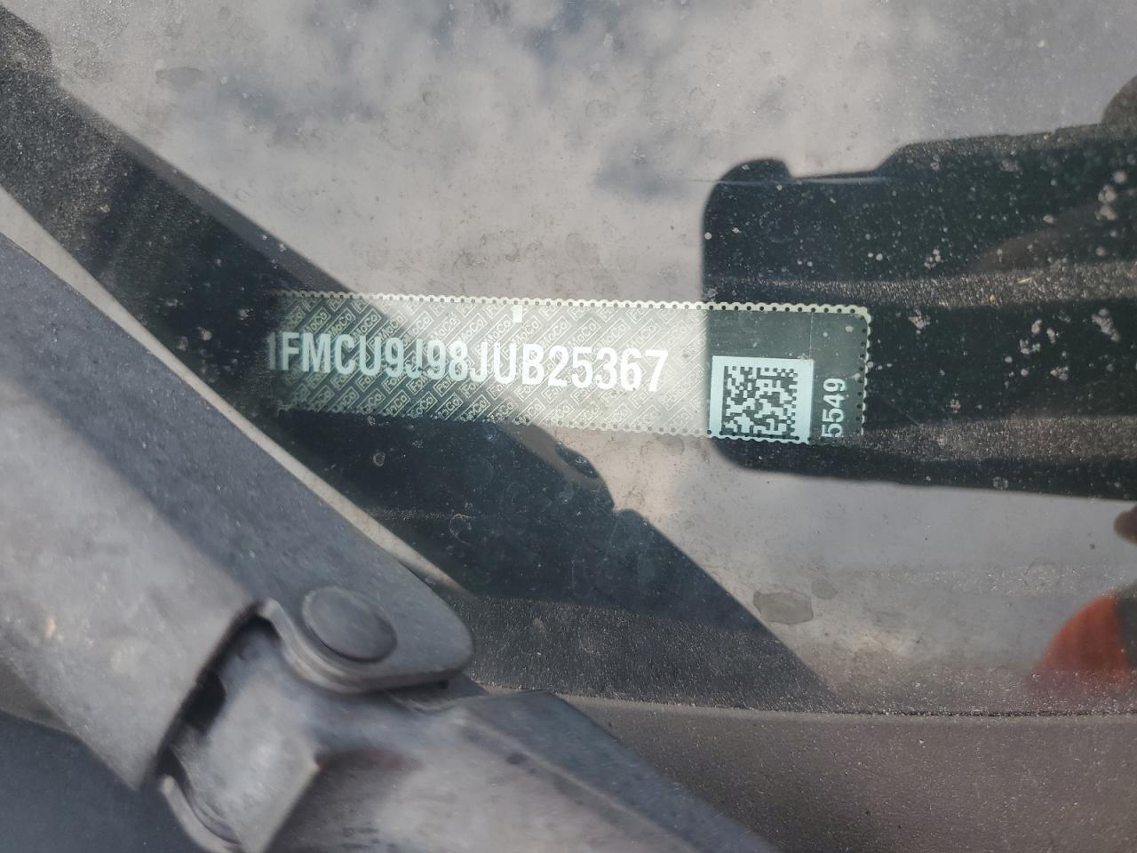 2018 Ford Escape Titanium VIN: 1FMCU9J98JUB25367 Lot: 81129885