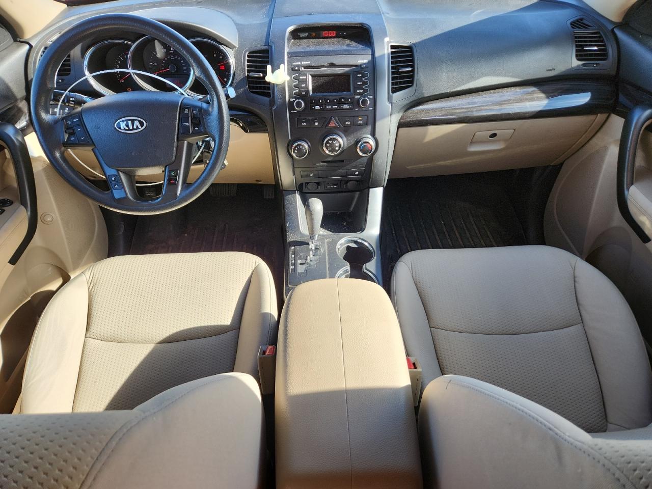 2011 Kia Sorento Base VIN: 5XYKTDA14BG054008 Lot: 84706995