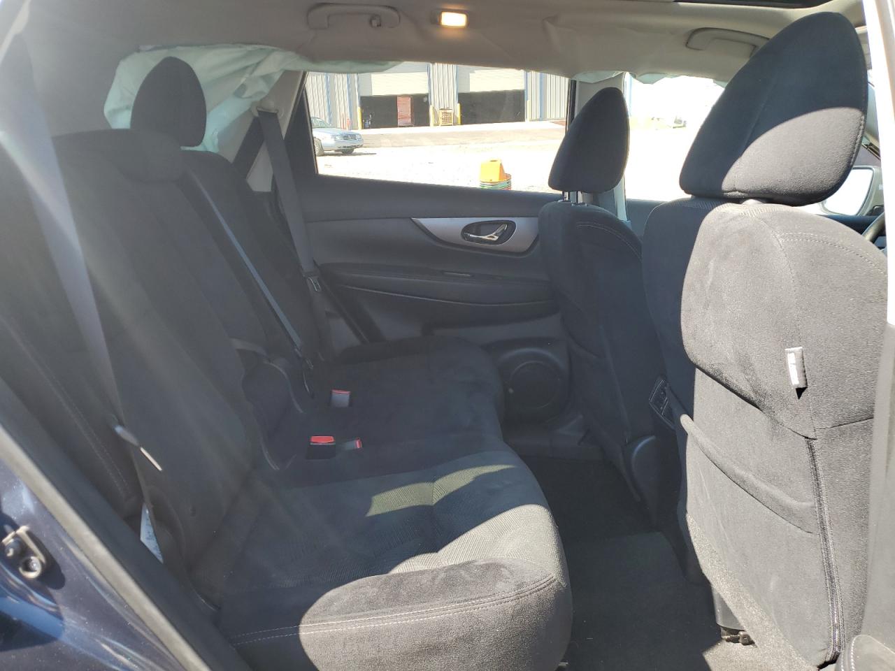 2015 Nissan Rogue S VIN: 5N1AT2MV1FC876463 Lot: 80399035