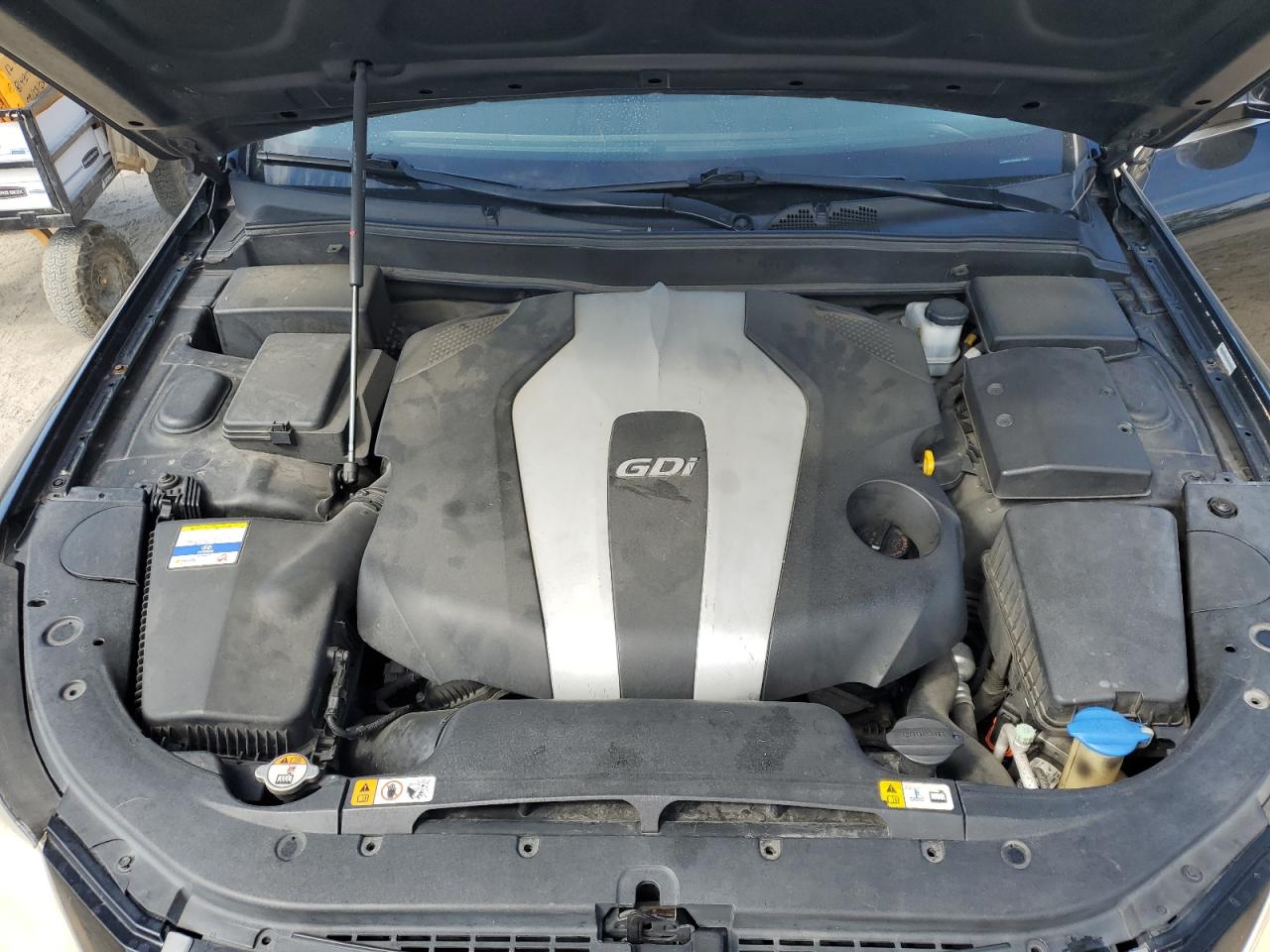 2012 Hyundai Genesis 3.8L VIN: KMHGC4DD4CU179291 Lot: 81490985