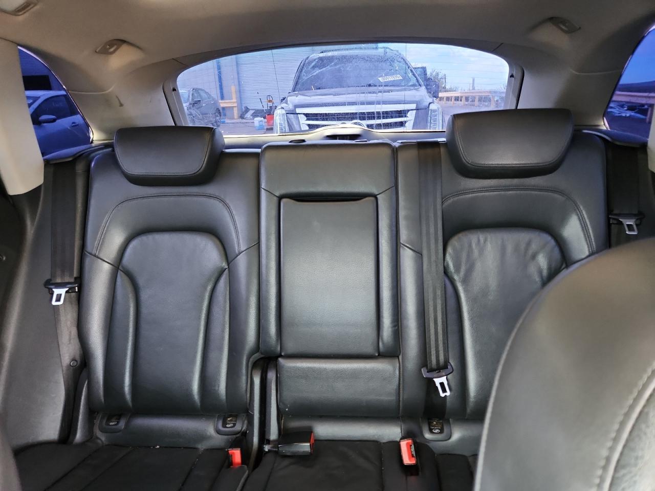 2010 Audi Q5 Premium Plus VIN: WA1LKAFP6AA071825 Lot: 81132245