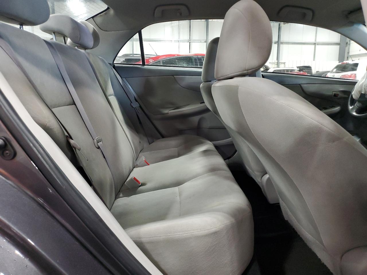 2009 Toyota Corolla Base VIN: 1NXBU40E39Z092075 Lot: 84401925