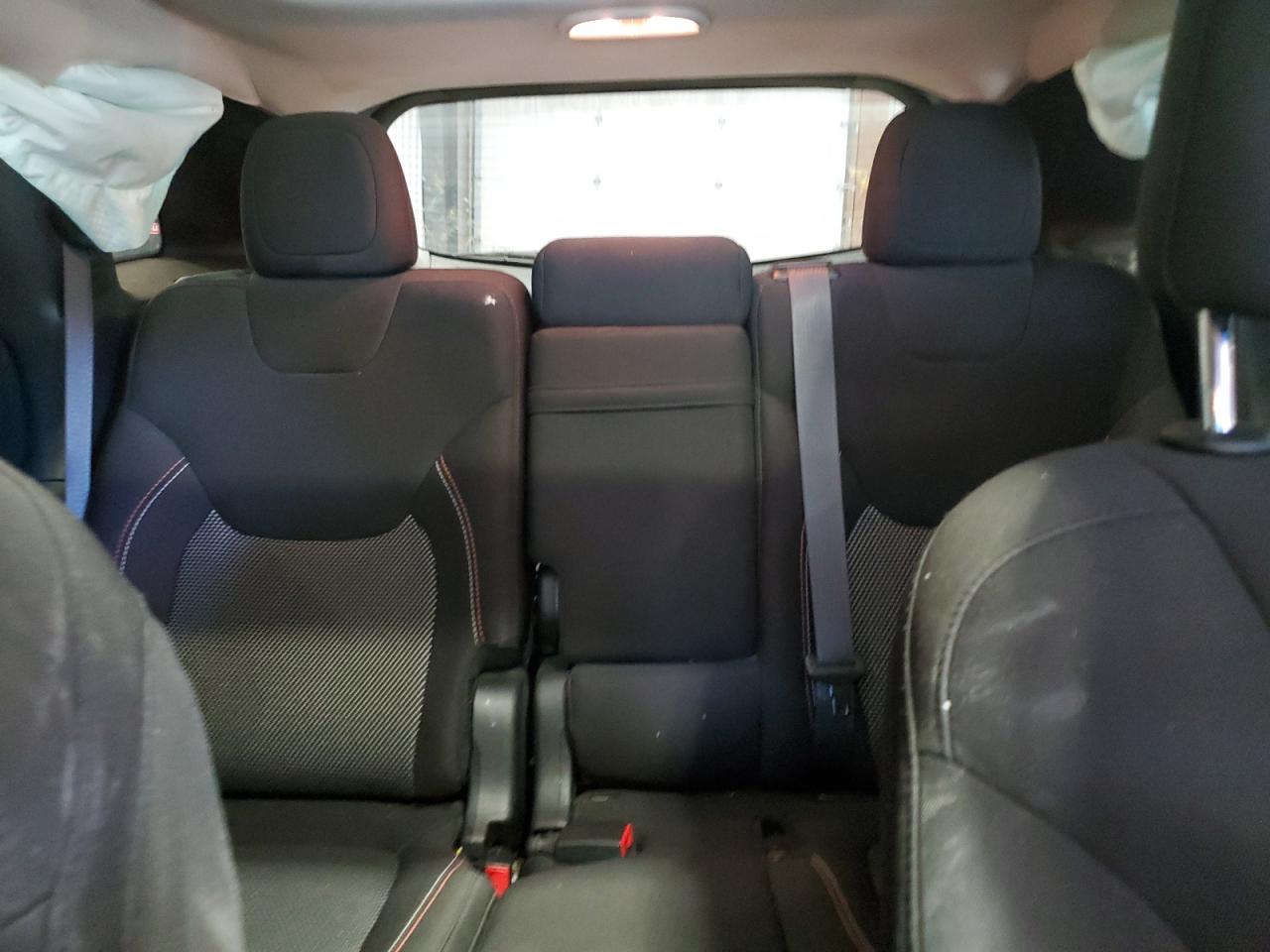 2016 Jeep Cherokee Latitude VIN: 1C4PJMCS2GW321223 Lot: 80162555