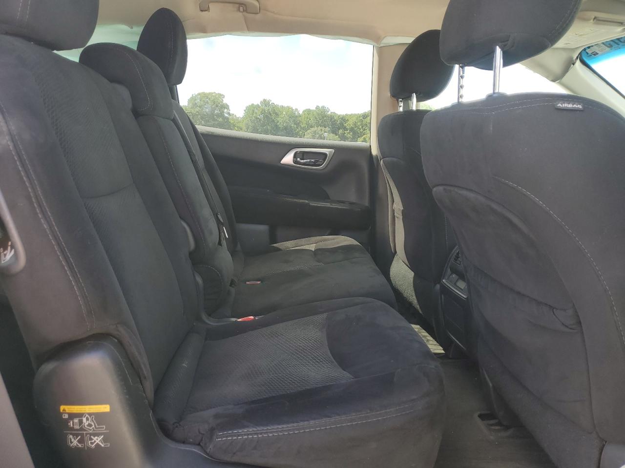 2016 Nissan Pathfinder S VIN: 5N1AR2MM5GC611133 Lot: 71197535