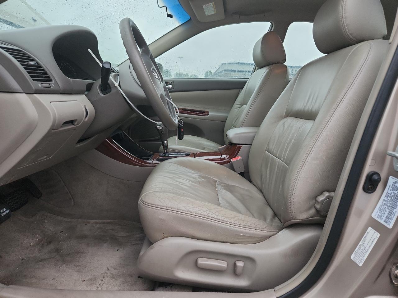 2002 Toyota Camry Le VIN: 4T1BE32K62U083970 Lot: 80435275