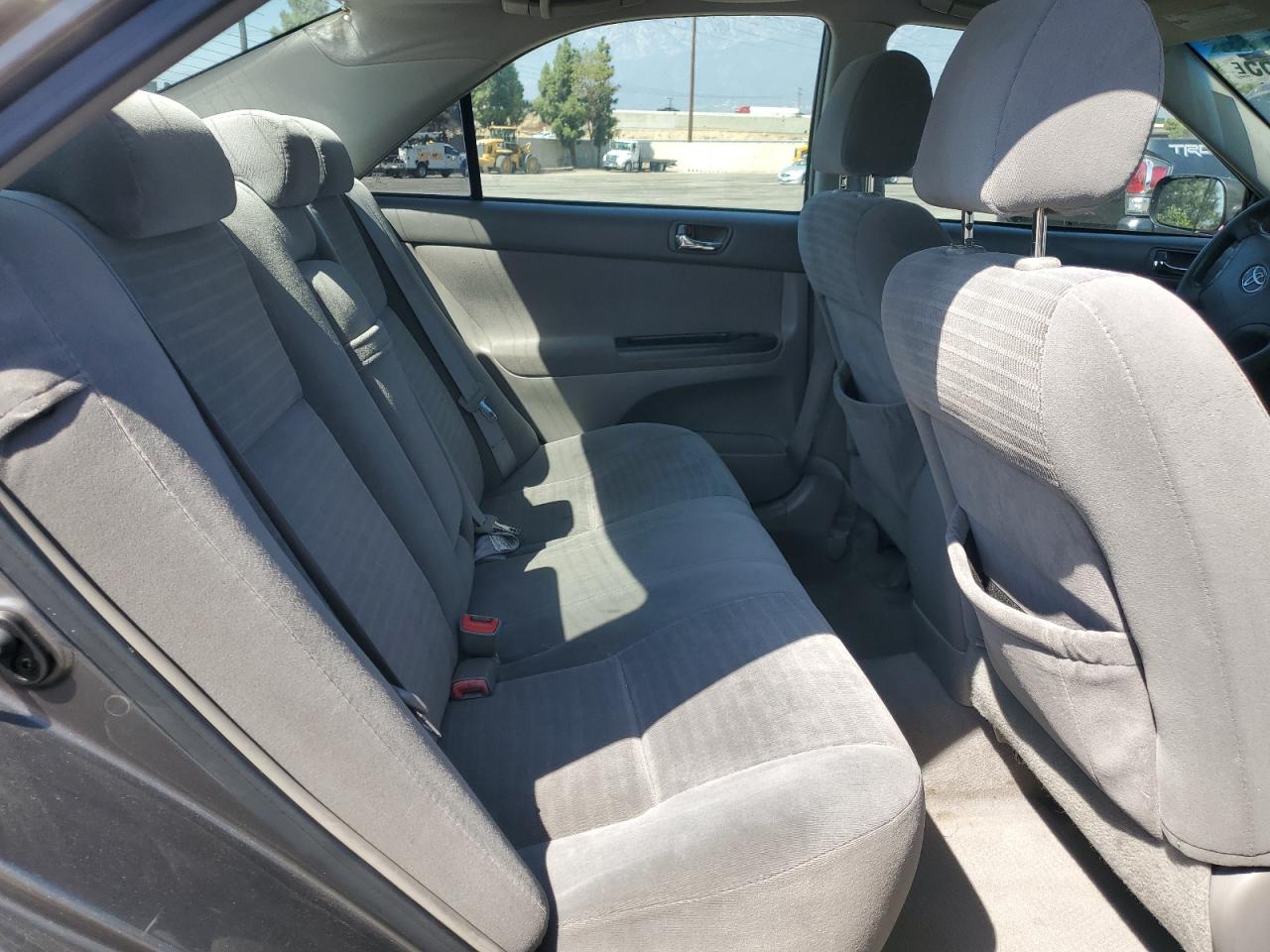 2005 Toyota Camry Le VIN: 4T1BE32K75U621063 Lot: 84640255