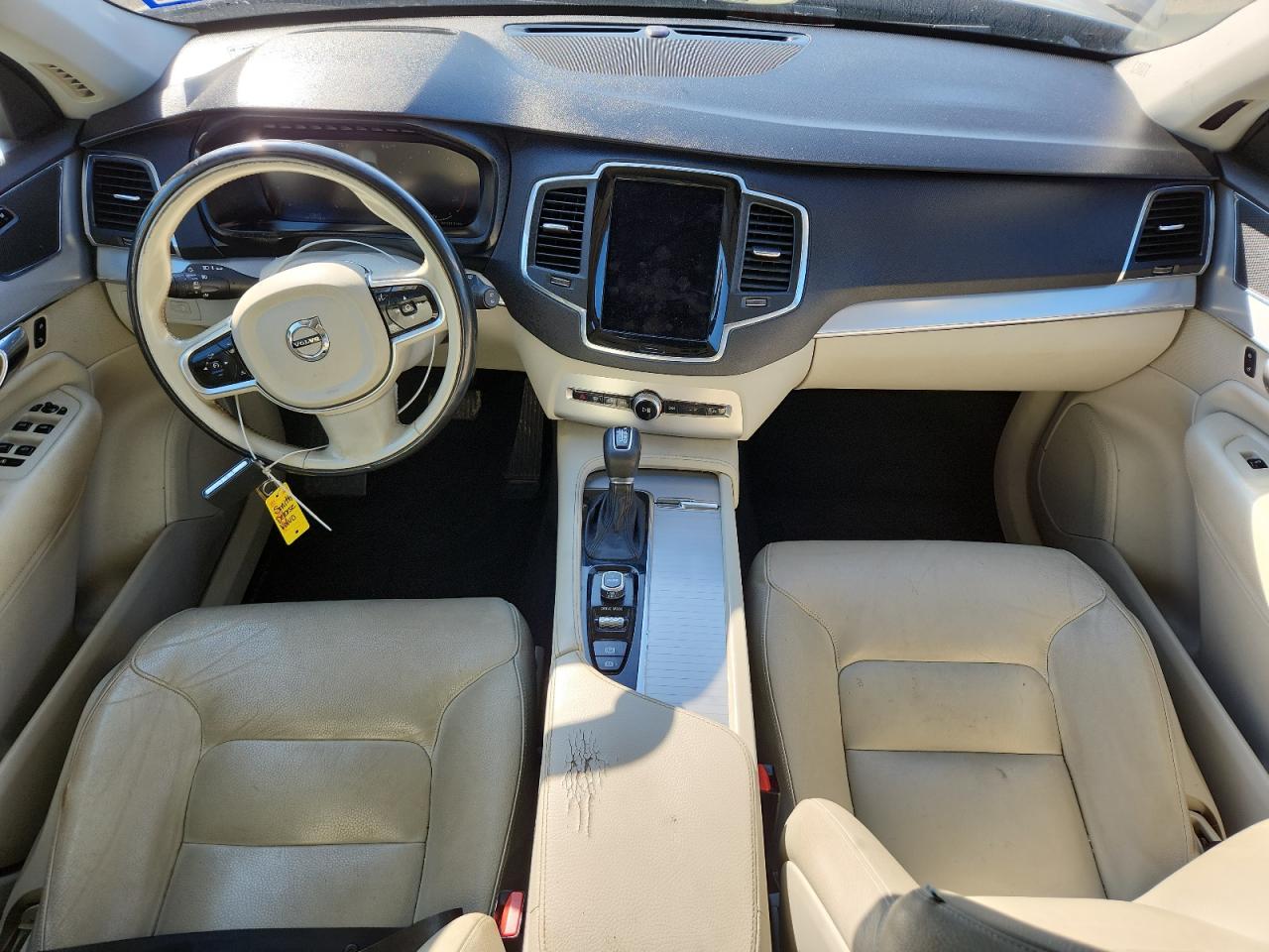 2016 Volvo Xc90 T6 VIN: YV4A22PK1G1089953 Lot: 81658105