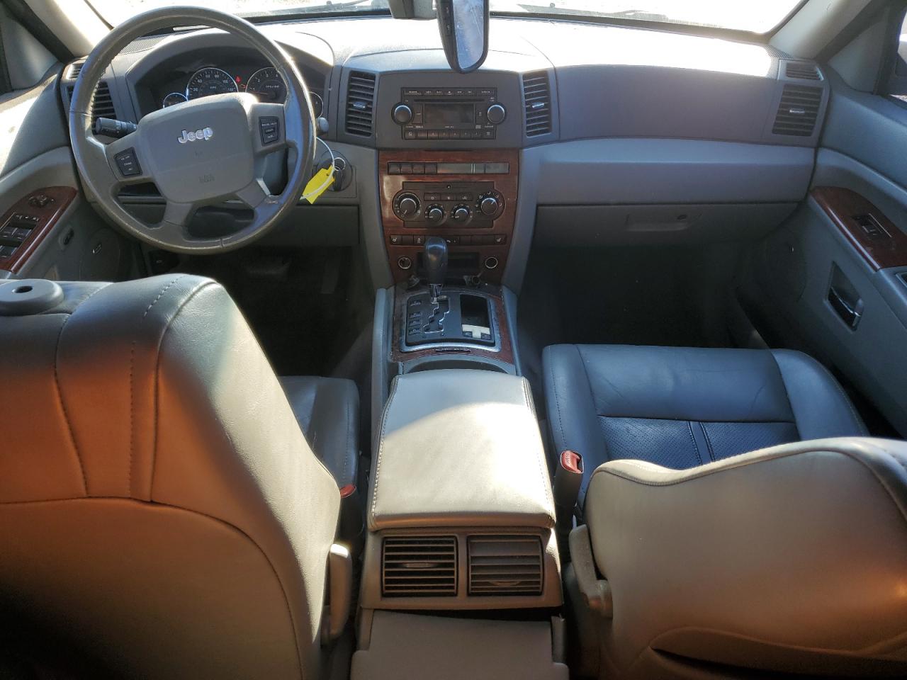 2007 Jeep Grand Cherokee Limited VIN: 1J8HR582X7C589930 Lot: 81838245