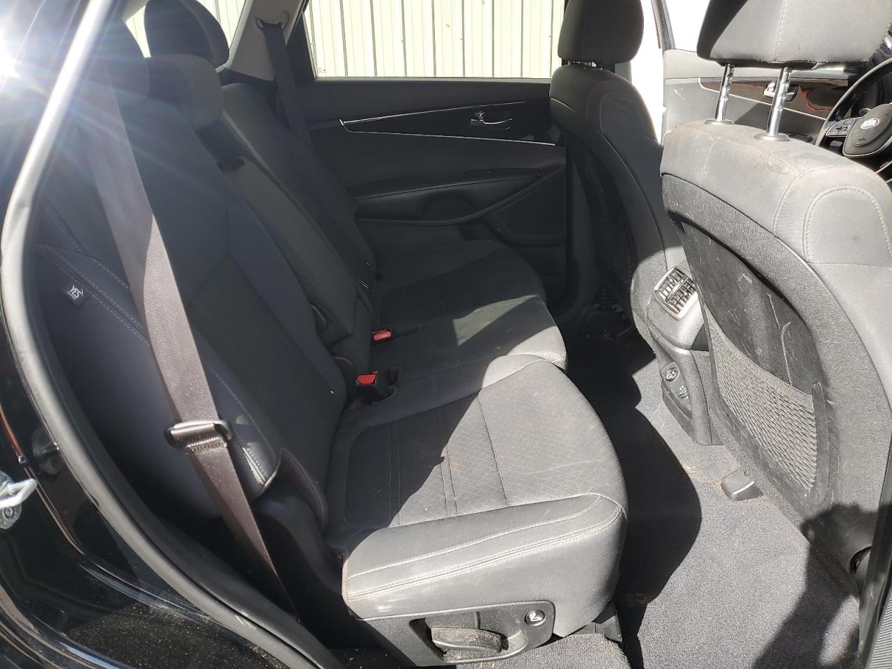 2020 Kia Sorento L VIN: 5XYPG4A39LG636814 Lot: 82050175