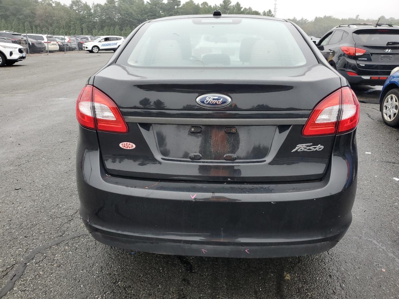 2013 Ford Fiesta S VIN: 3FADP4AJ0DM170640 Lot: 82048095