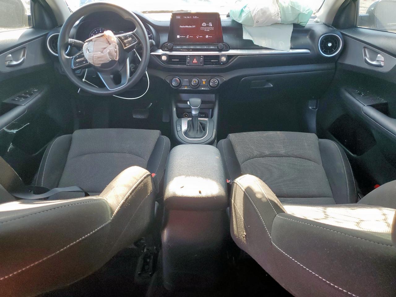 2023 Kia Forte Lx VIN: 3KPF24AD6PE650174 Lot: 80081335