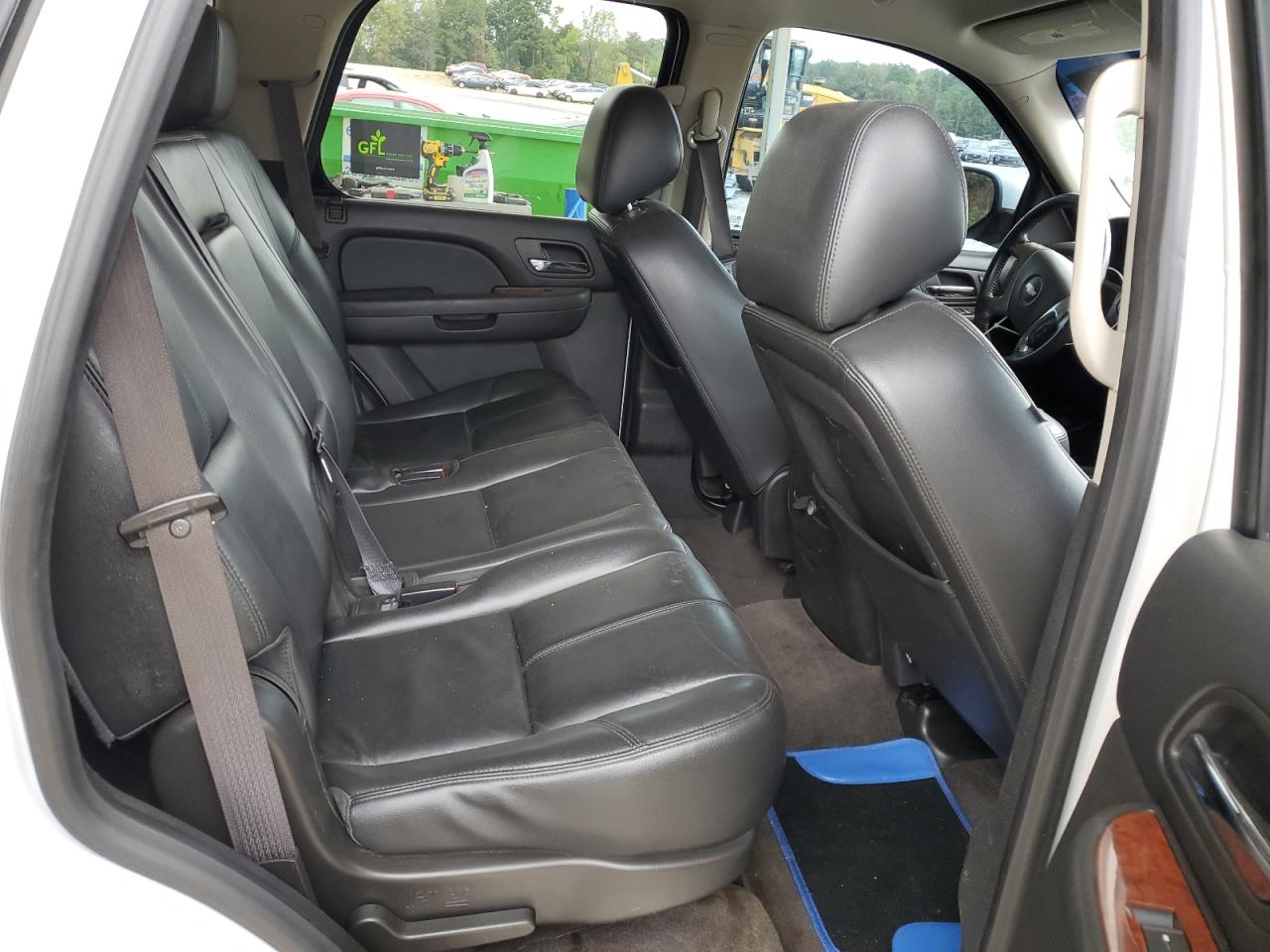 2013 Chevrolet Tahoe C1500 Lt VIN: 1GNSCBE06DR323630 Lot: 84457295