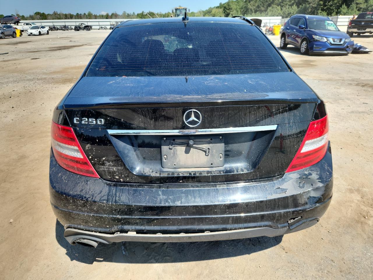 2014 Mercedes-Benz C 250 VIN: WDDGF4HB7EG246543 Lot: 81432265