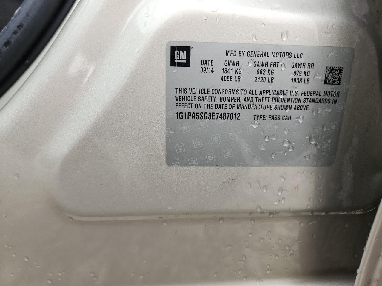 2014 Chevrolet Cruze Ls VIN: 1G1PA5SG3E7487012 Lot: 84045675