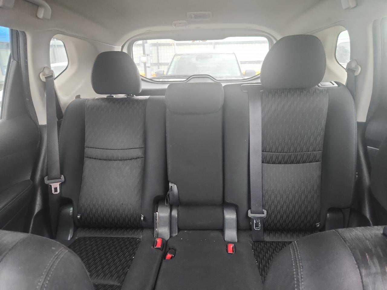 2017 Nissan Rogue S VIN: KNMAT2MV3HP608272 Lot: 81328595