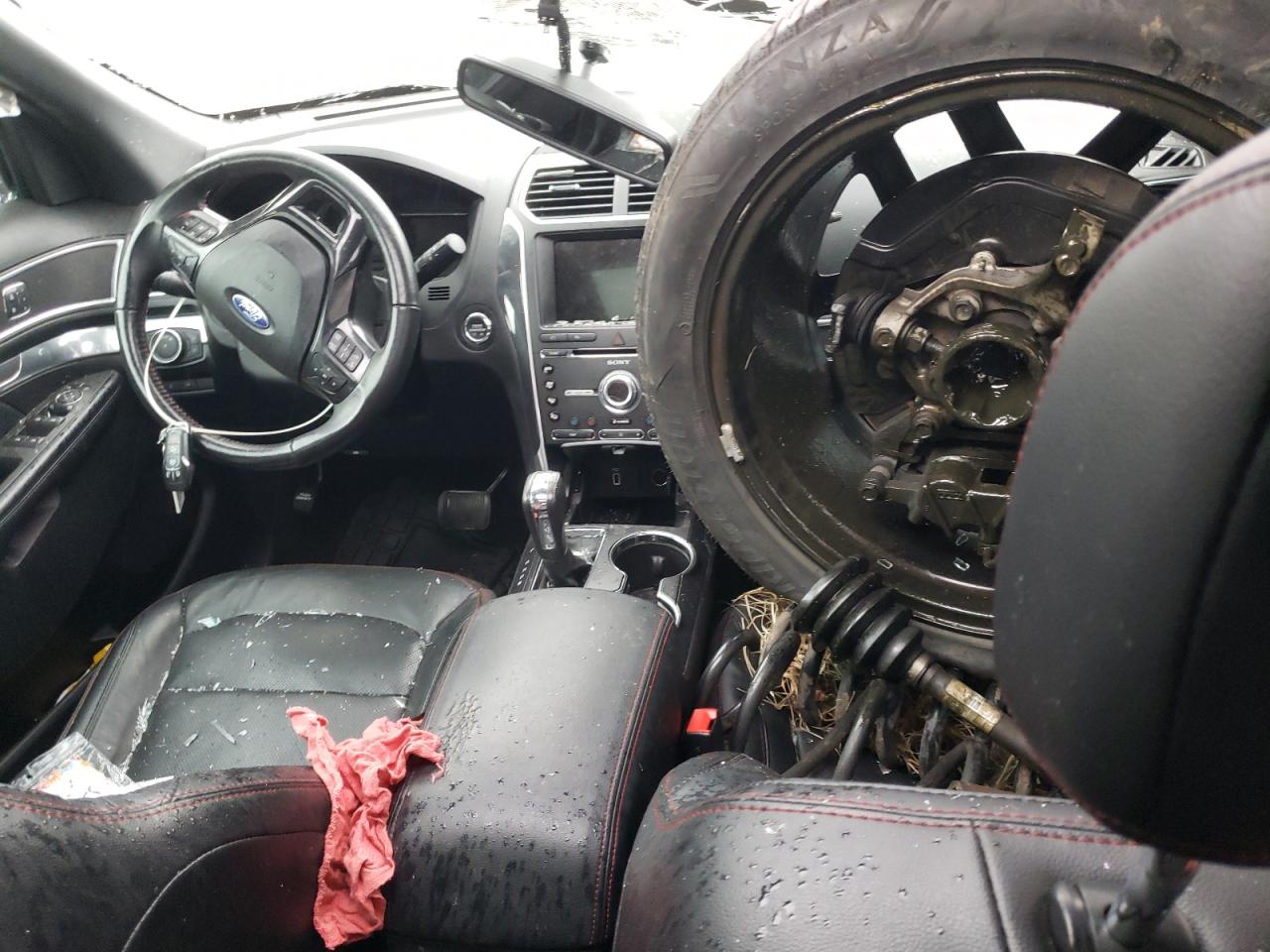 2017 Ford Explorer Sport VIN: 1FM5K8GT3HGC18138 Lot: 83942815