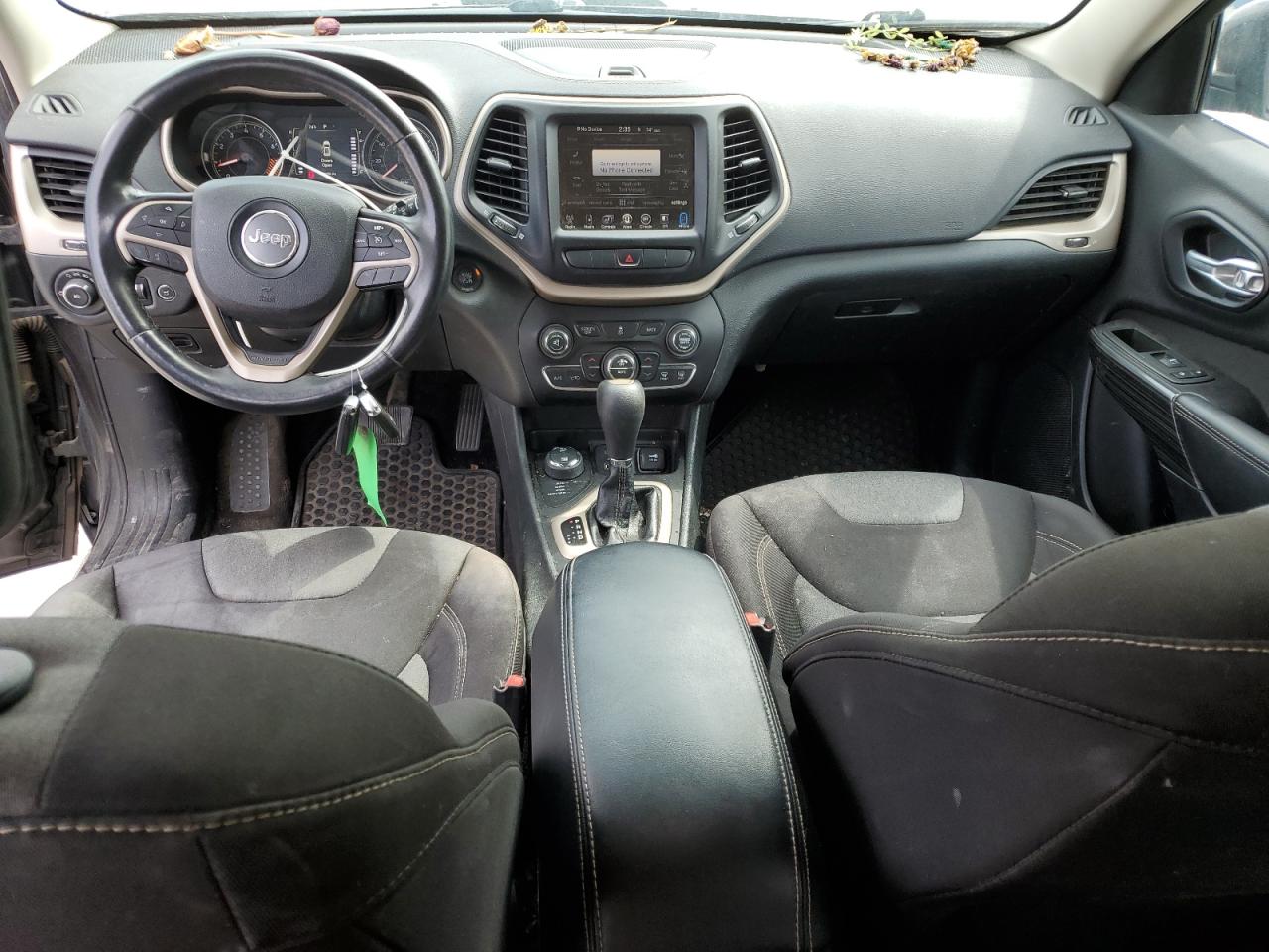 2014 Jeep Cherokee Latitude VIN: 1C4PJMCS5EW286335 Lot: 70748705